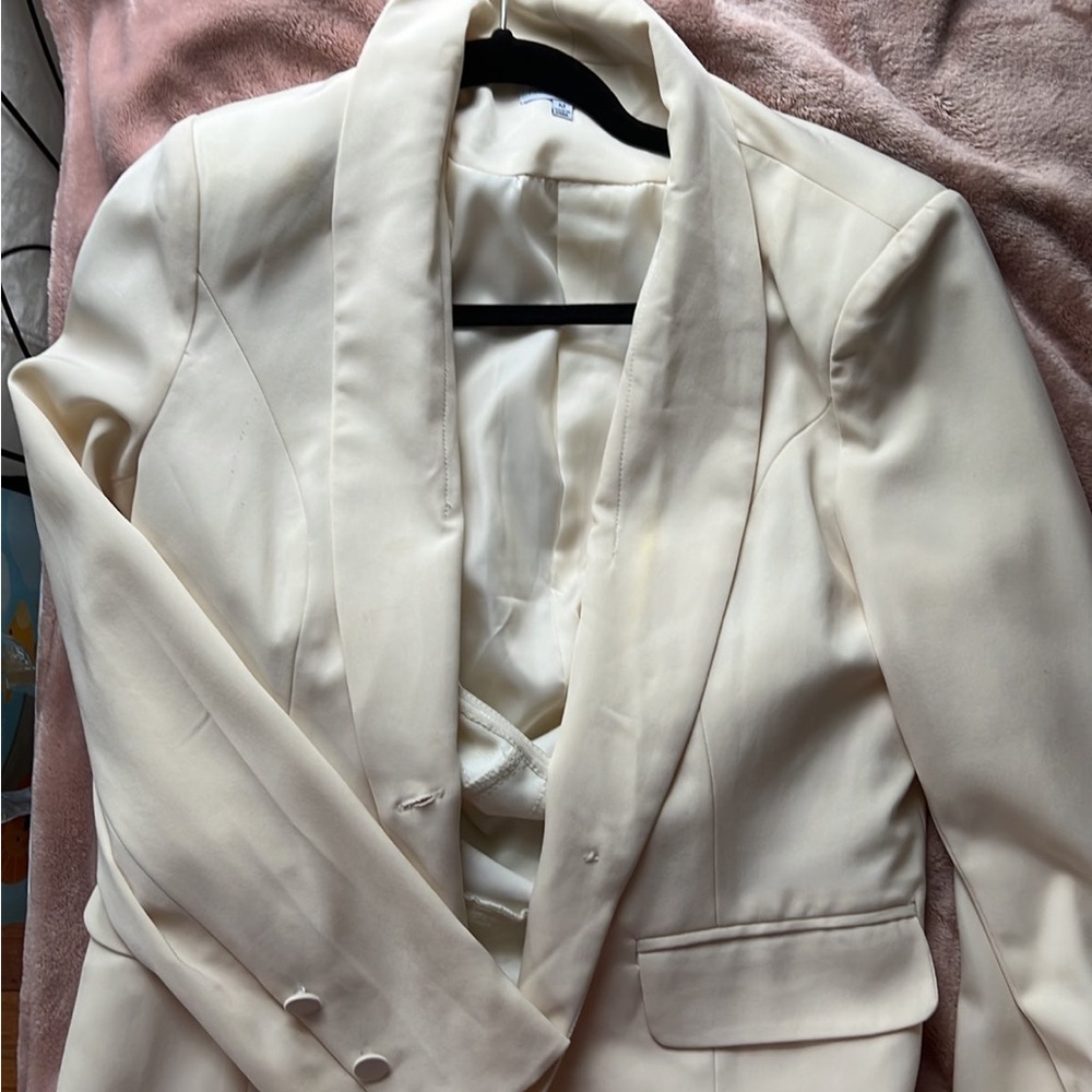 Cream blazer and pants